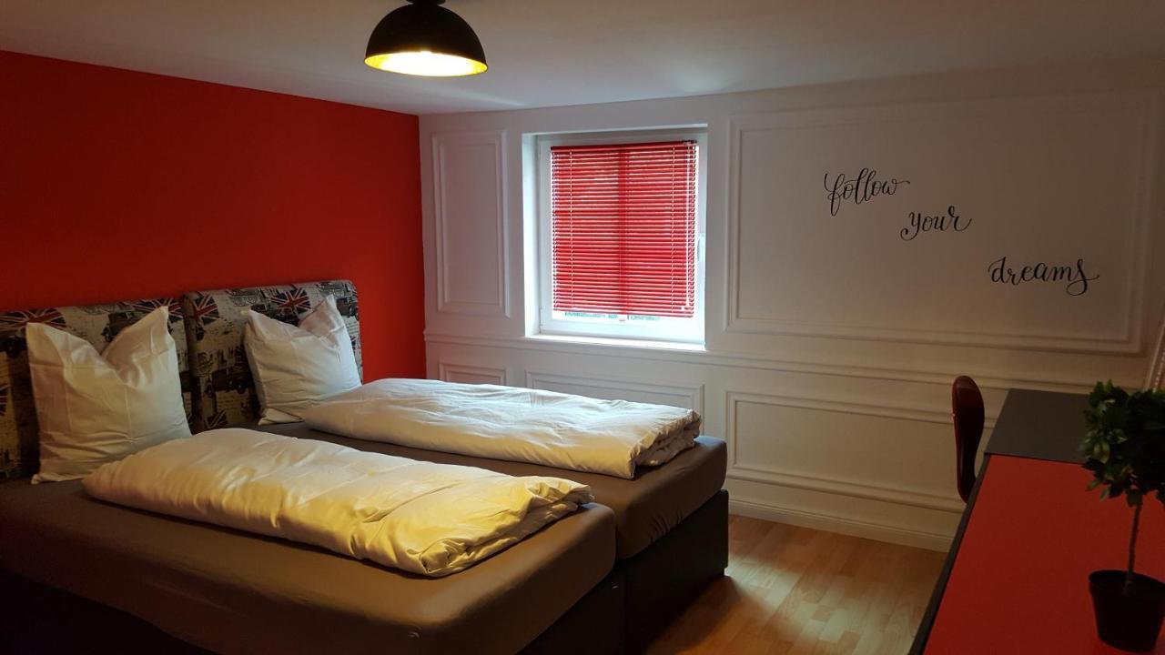 London Apartments Rheineck 外观 照片
